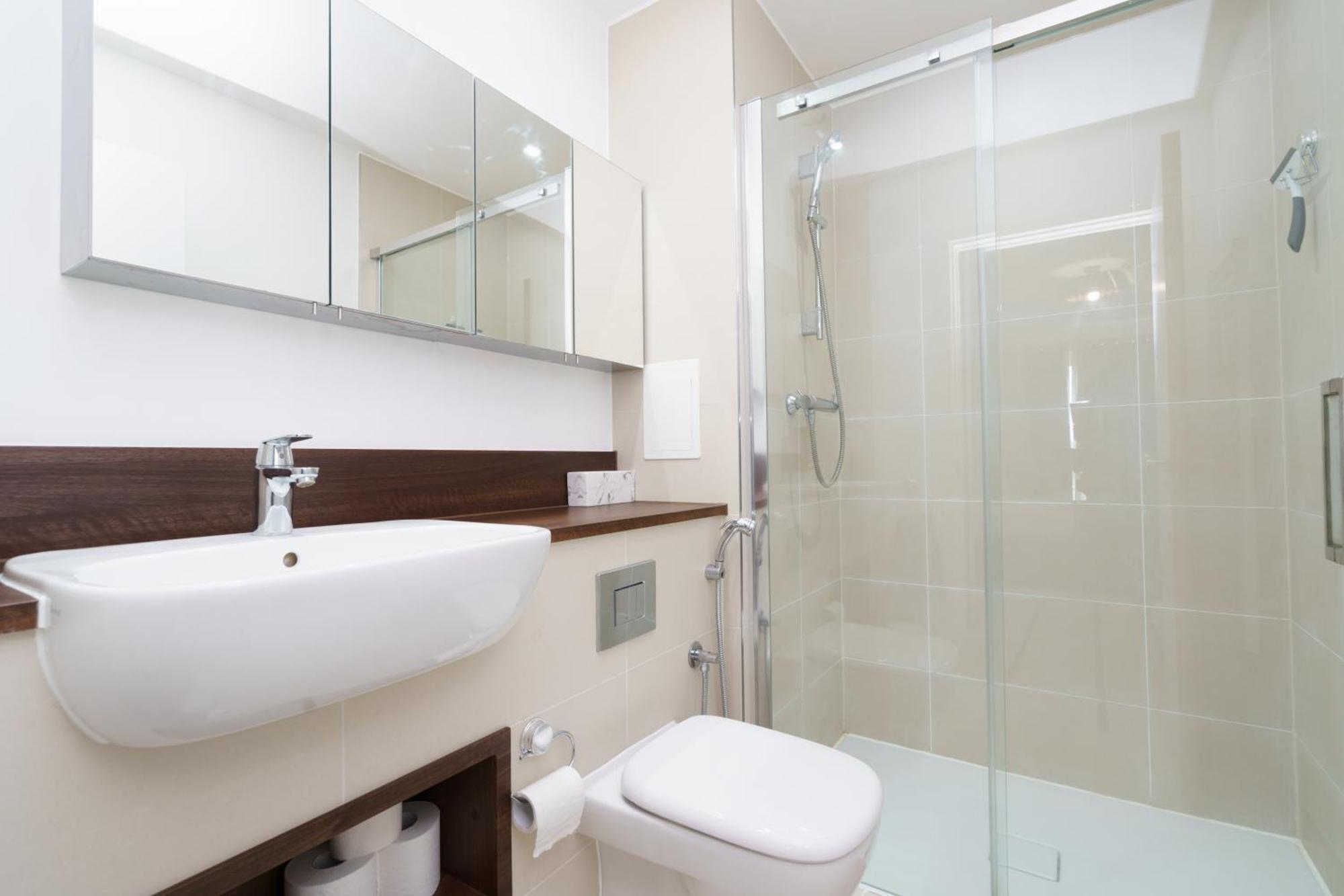 Stylish Surrey Quays Apartment - 10 Mins From Station Londyn Zewnętrze zdjęcie