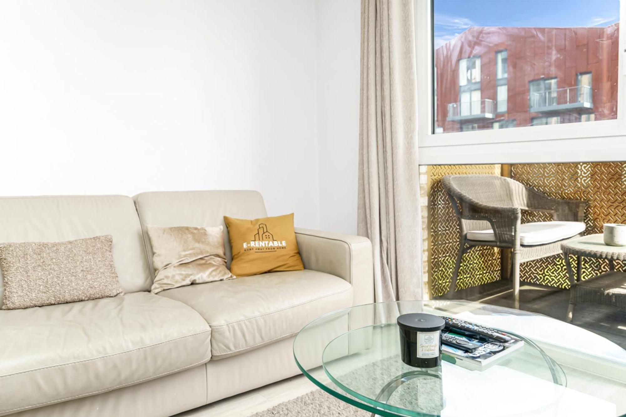 Stylish Surrey Quays Apartment - 10 Mins From Station Londyn Zewnętrze zdjęcie